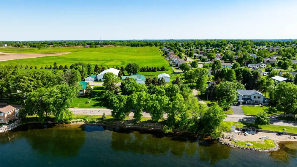 1430 Pulaski Road Buffalo, MN 55313