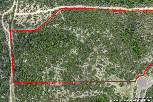 200 Countless Views Dr. Kerrville, TX 78028
