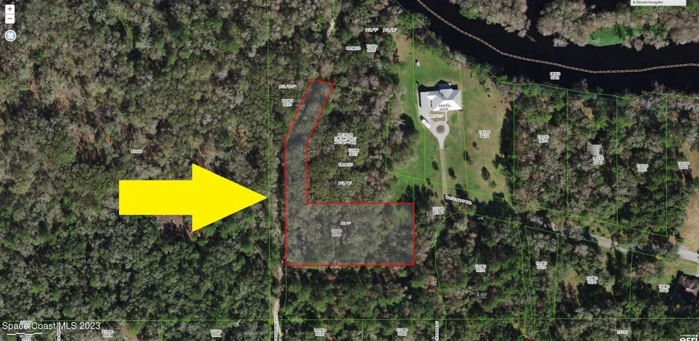 Wise Owl/Big Bass Trail Dunnellon, FL 34434