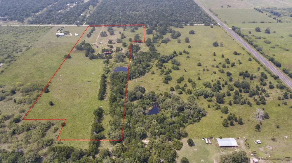 145 Stolle Lane Flatonia, TX 78941