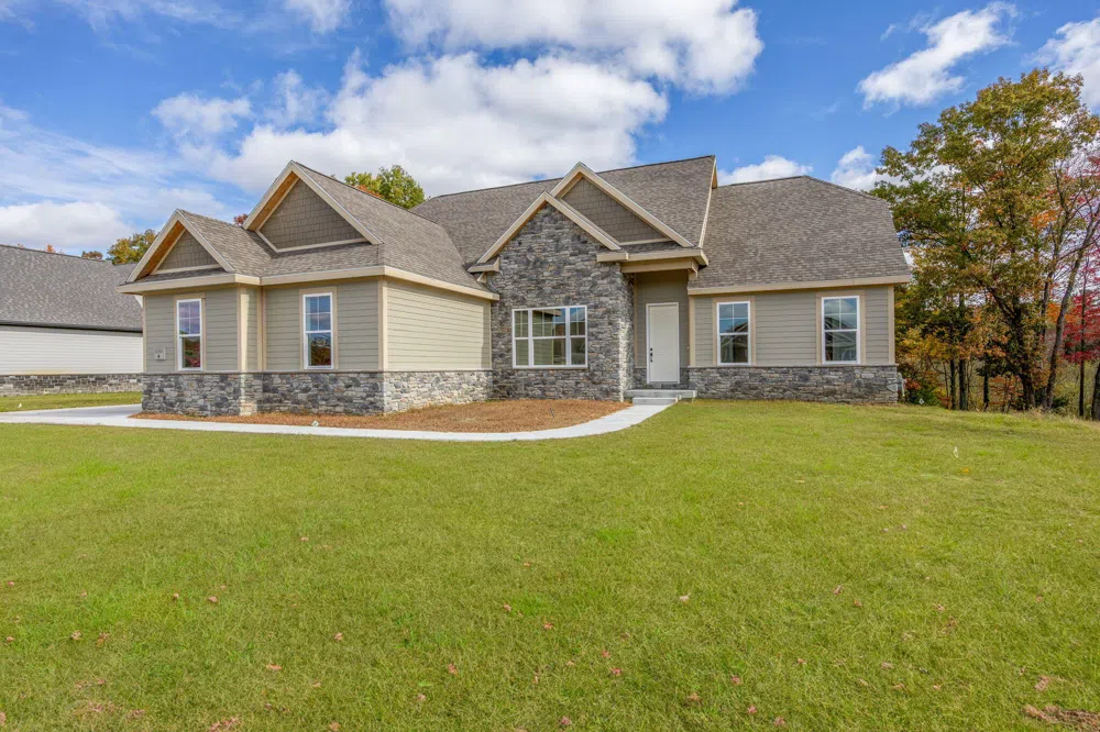 11290 Killarney Drive Drive Morton Township, MI 49346