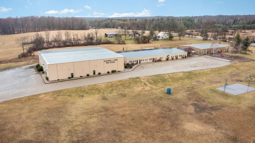 3956 M-18 Sherman Township, MI 48624