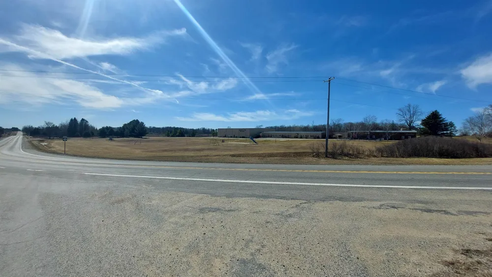 3956 M-18 Sherman Township, MI 48624