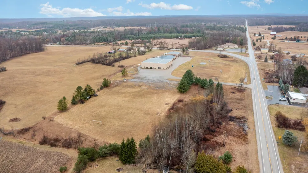 3956 M-18 Sherman Township, MI 48624
