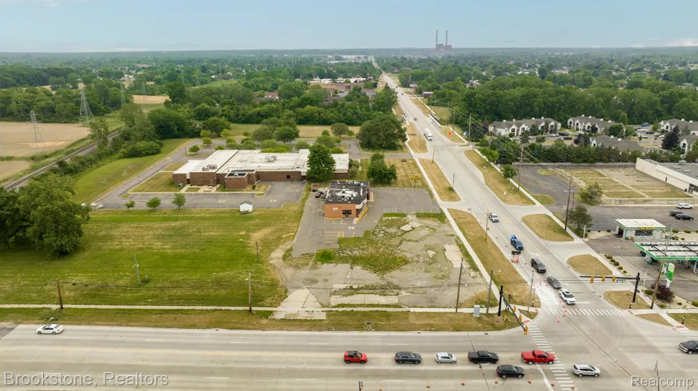 24995 ALLEN ROAD Woodhaven City, MI 48183