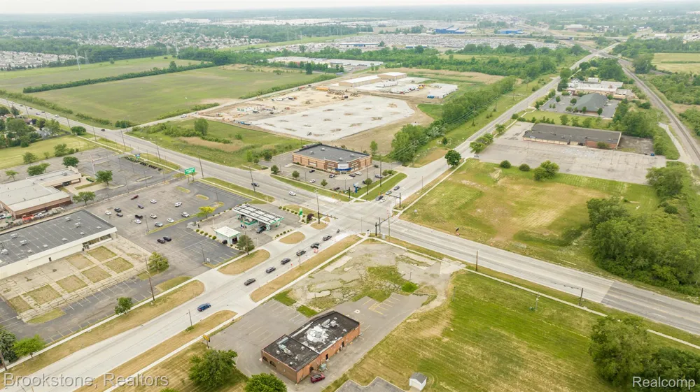 24995 ALLEN ROAD Woodhaven City, MI 48183