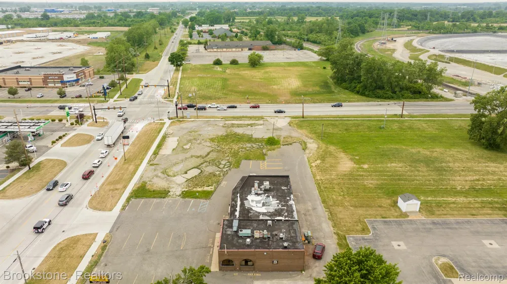 24995 ALLEN ROAD Woodhaven City, MI 48183
