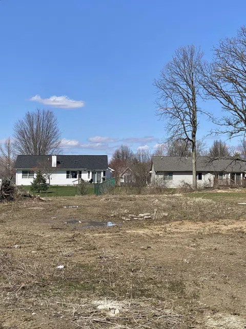 Eagle Forest Drive