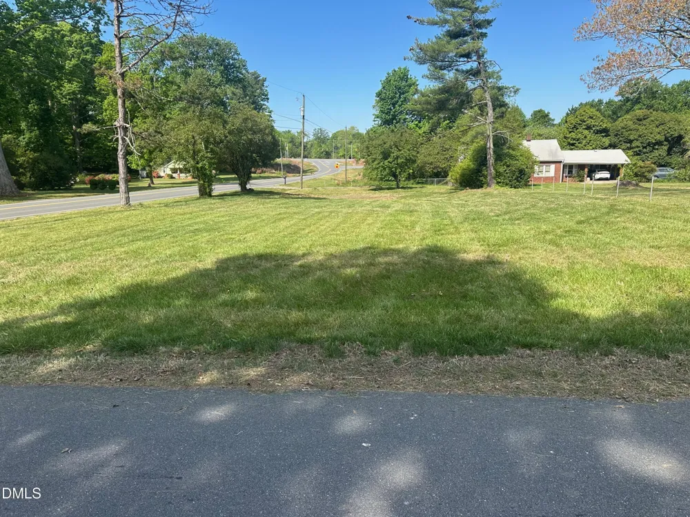 165 Old Hollow Road Winston-Salem, NC 27045