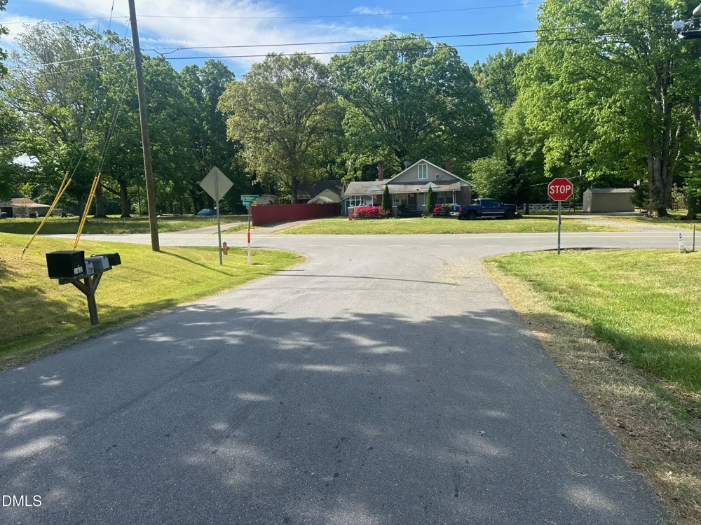 165 Old Hollow Road Winston-Salem, NC 27045