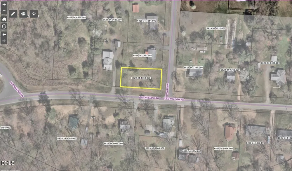 165 Old Hollow Road Winston-Salem, NC 27045