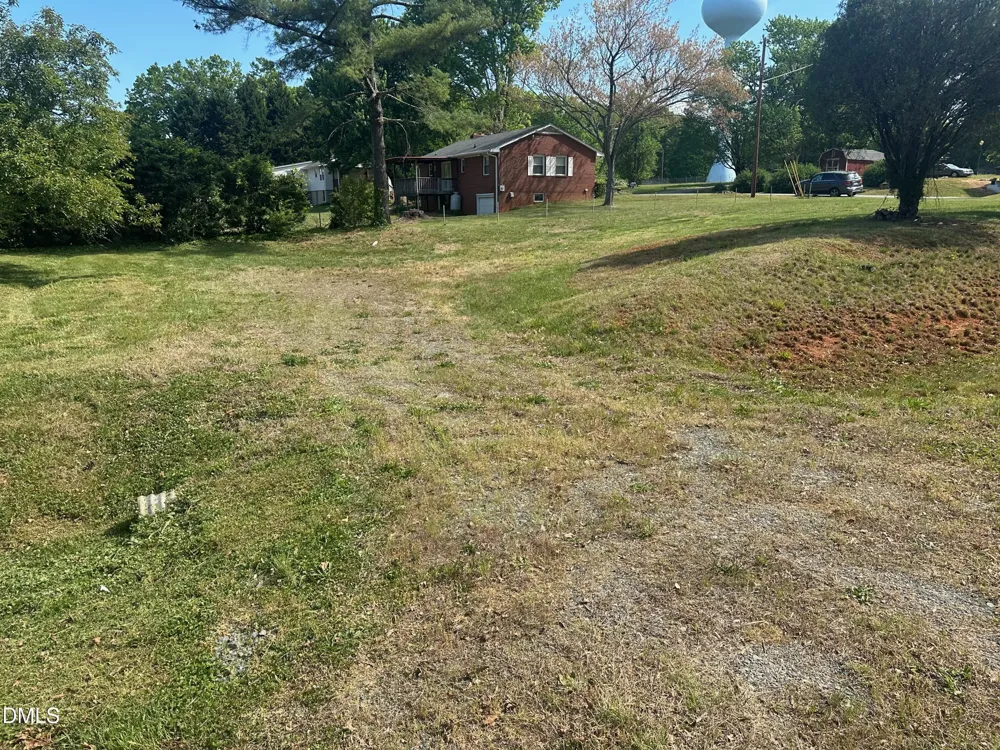 165 Old Hollow Road Winston-Salem, NC 27045