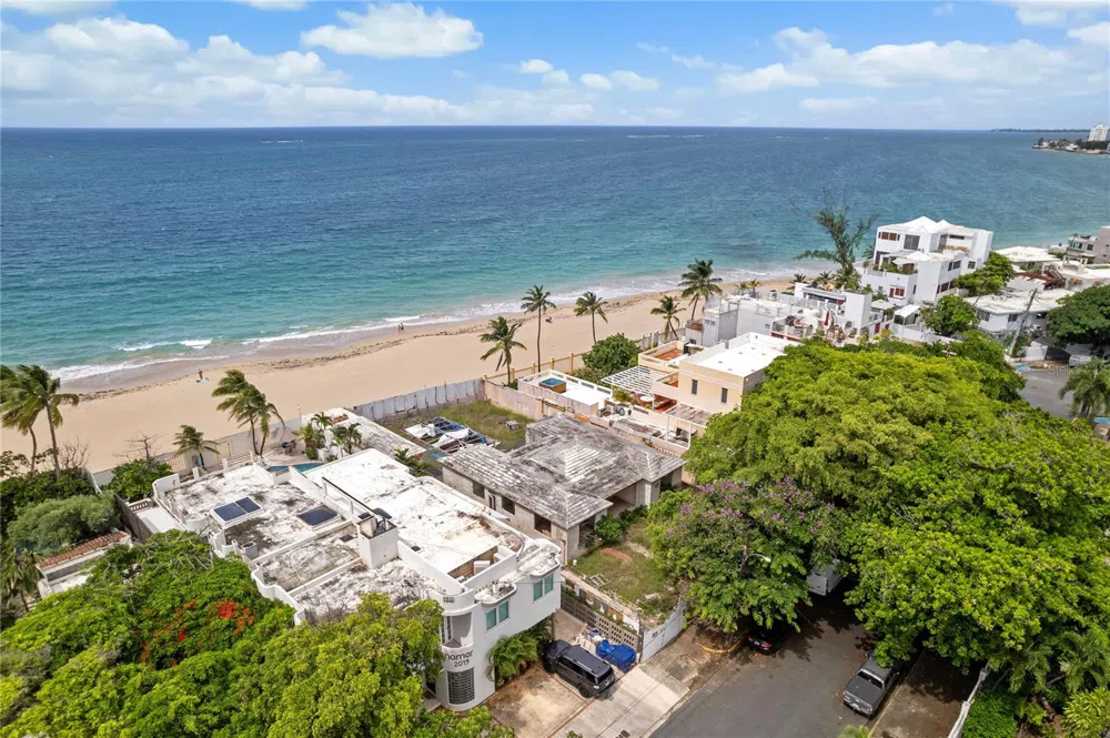 2021 CALLE ITALIA San Juan, PR 00911