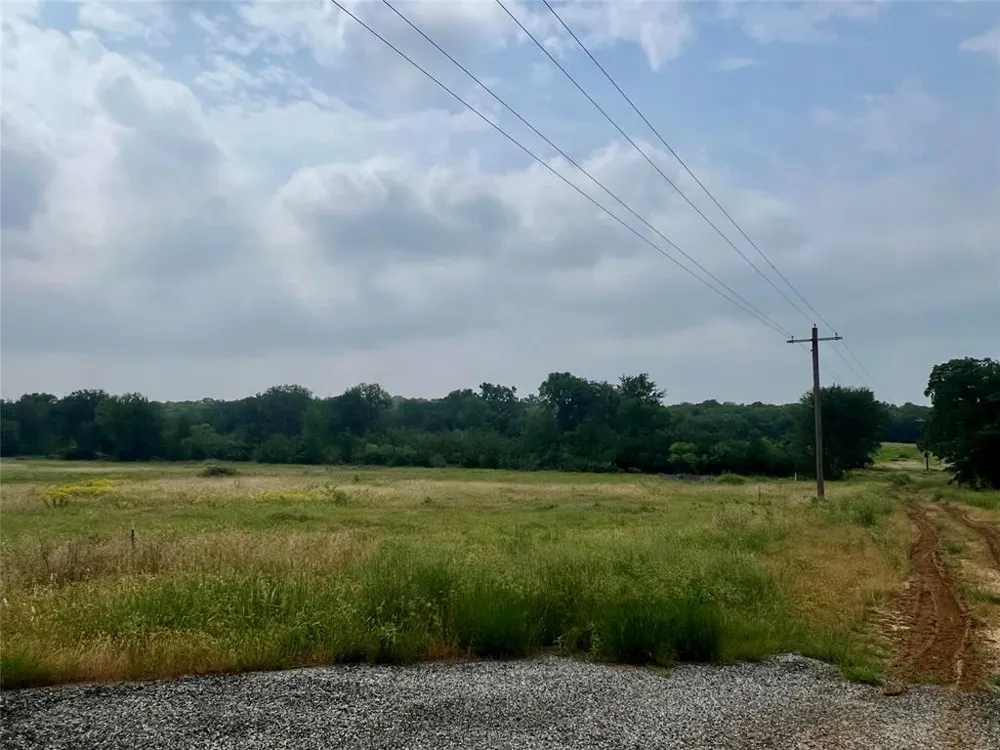 S. Ranch Dr. Graham, TX 76450