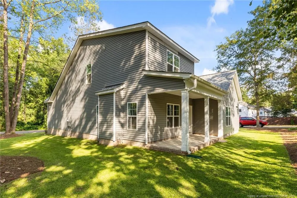 816 Red Hawk Place Vass, NC 28394