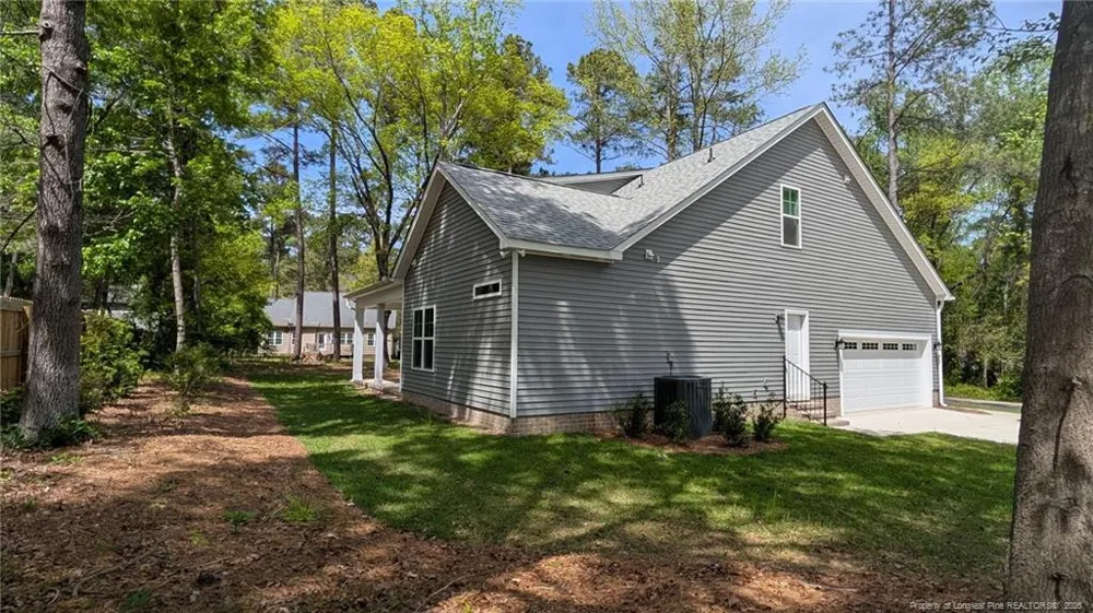 816 Red Hawk Place Vass, NC 28394
