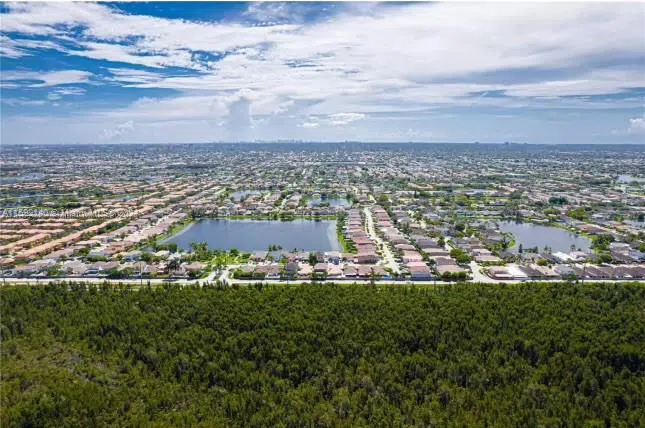 36 SW 159th Court Miami, FL 33185