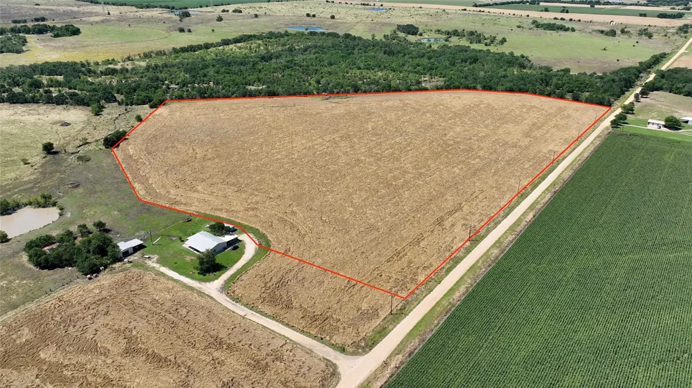 1172 CR 133 ROAD Burlington, TX 76519