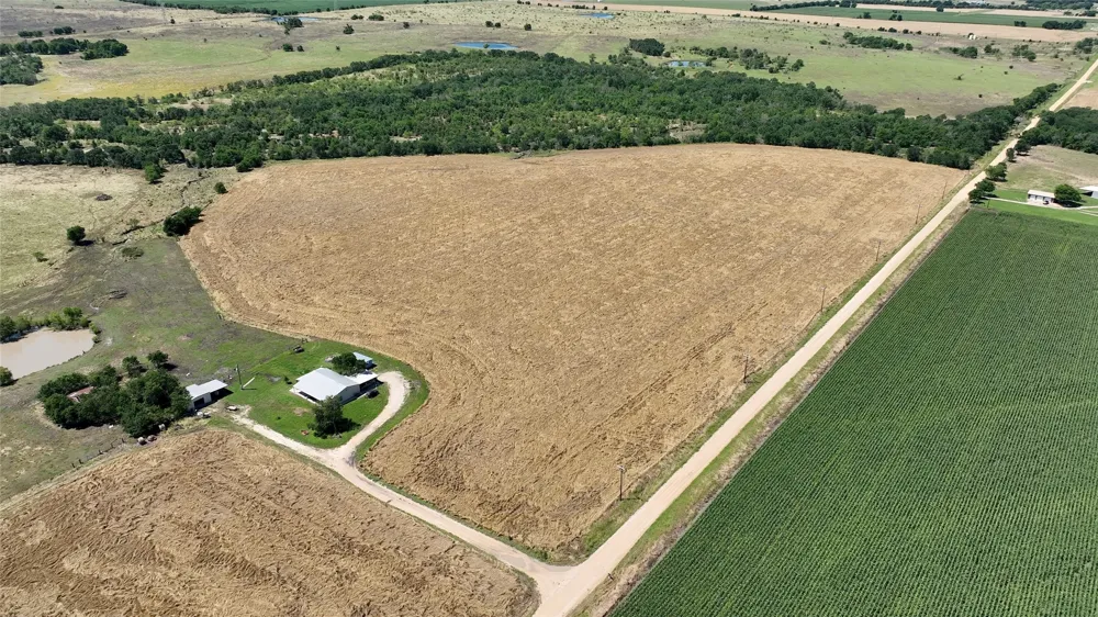 1172 CR 133 ROAD Burlington, TX 76519