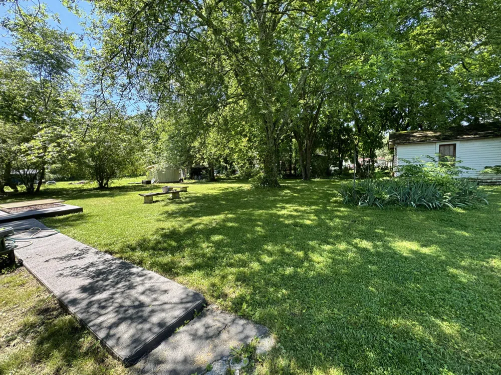 255 Burnett Street Graysville, TN 37338