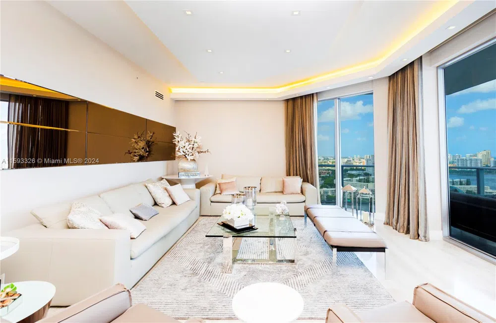17301 Biscayne Blvd #L-PH-10 North Miami Beach, FL 33160