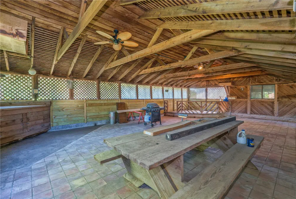 5490 County Road 73 Robstown, TX 78380