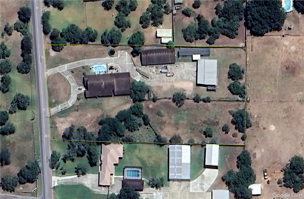 5490 County Road 73 Robstown, TX 78380