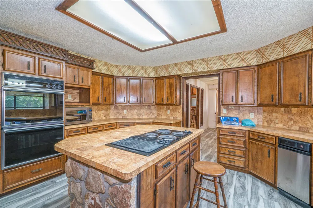 5490 County Road 73 Robstown, TX 78380