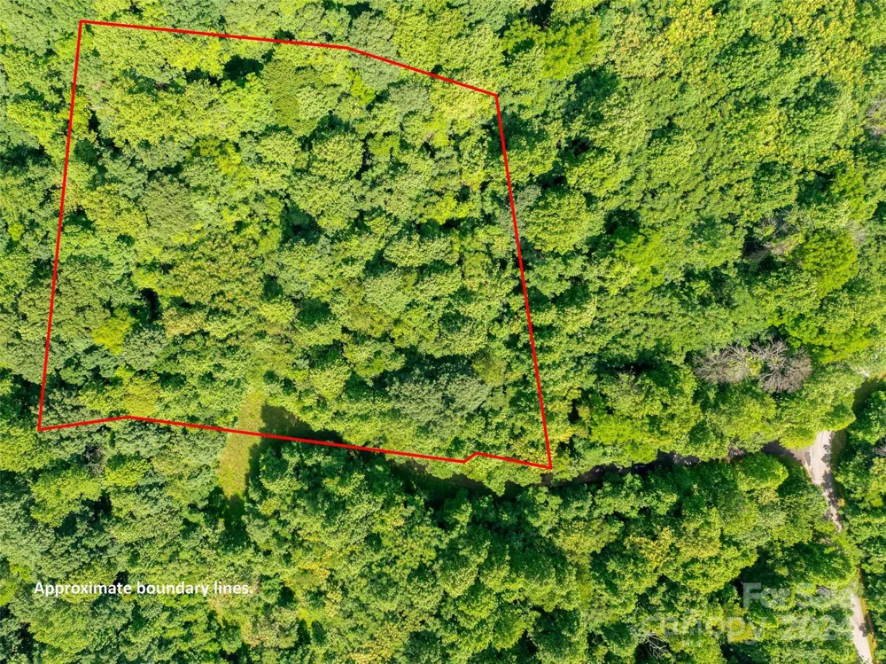 199 Cherry Hill Mill Spring, NC 28756