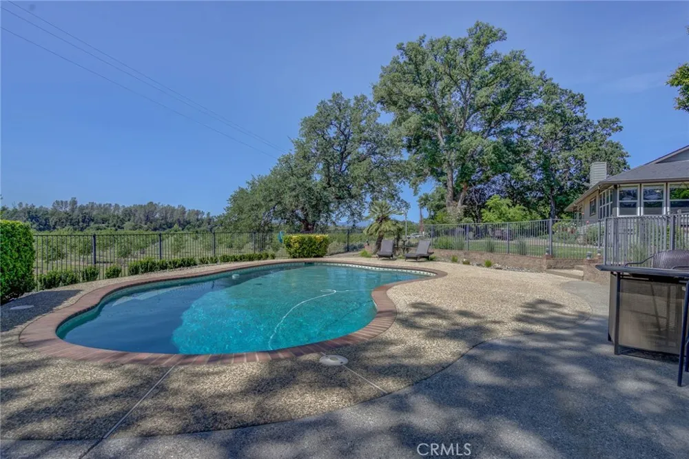 18525 Farquhar Road Cottonwood, CA 96022