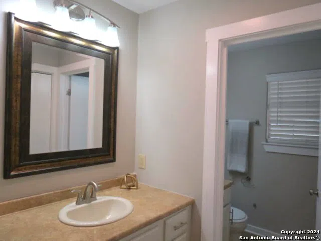 1523 SPRING RD Pipe Creek, TX 78063