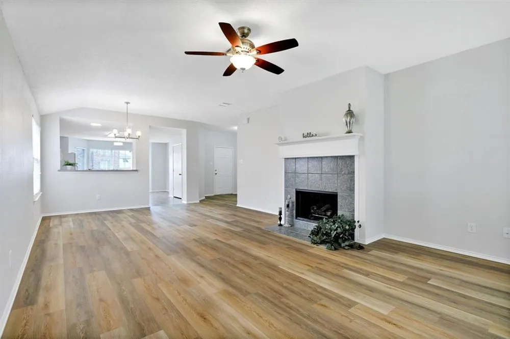 2424 collier Drive McKinney, TX 75071