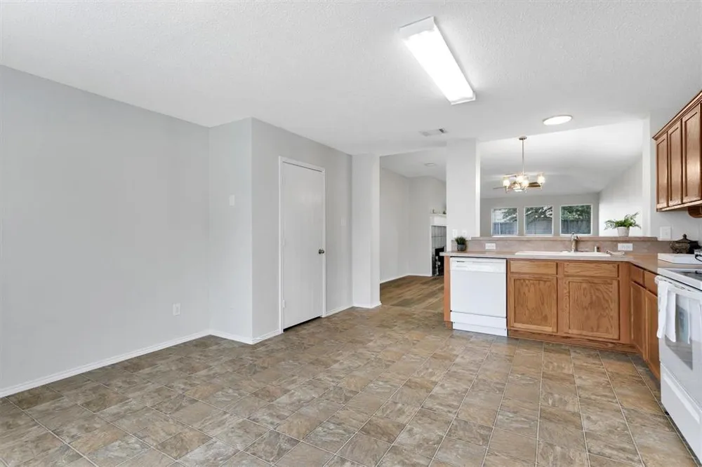 2424 collier Drive McKinney, TX 75071