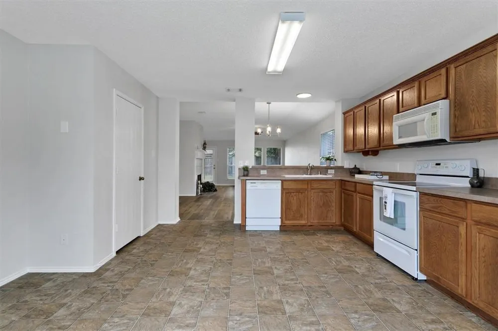 2424 collier Drive McKinney, TX 75071