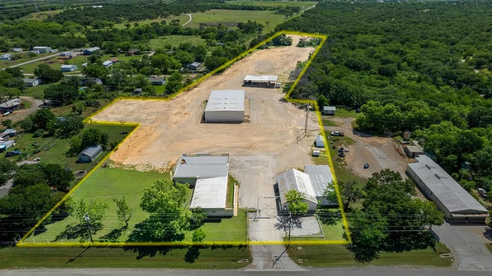 528 US Highway 380 W Graham, TX 76450