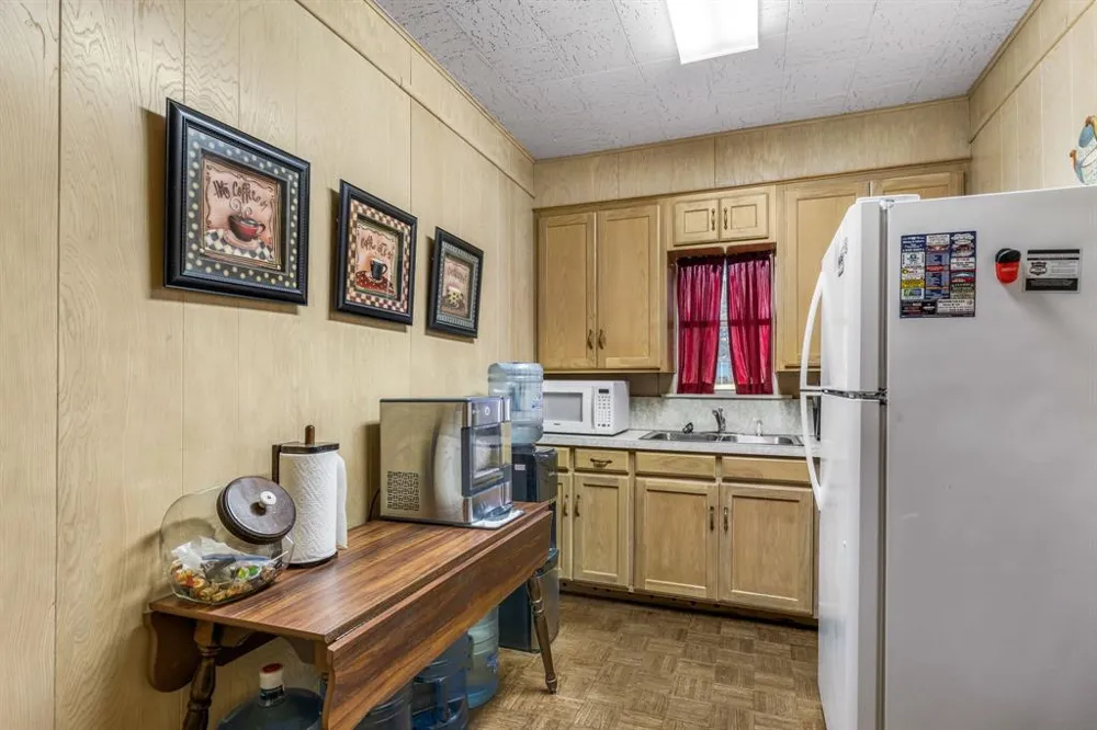 528 US Highway 380 W Graham, TX 76450