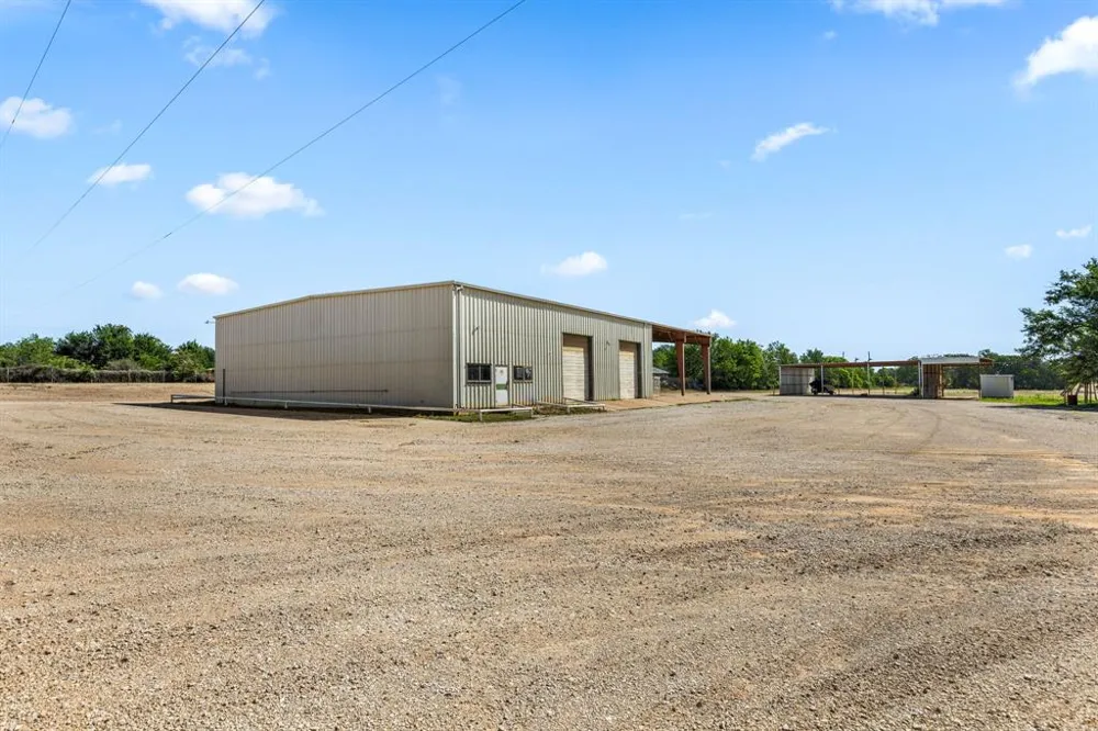 528 US Highway 380 W Graham, TX 76450