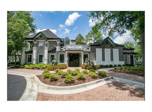 100 Dunwoody Gables Drive #2D-212 Dunwoody, GA 30338