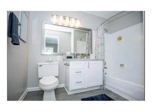 100 Dunwoody Gables Drive #2D-212 Dunwoody, GA 30338