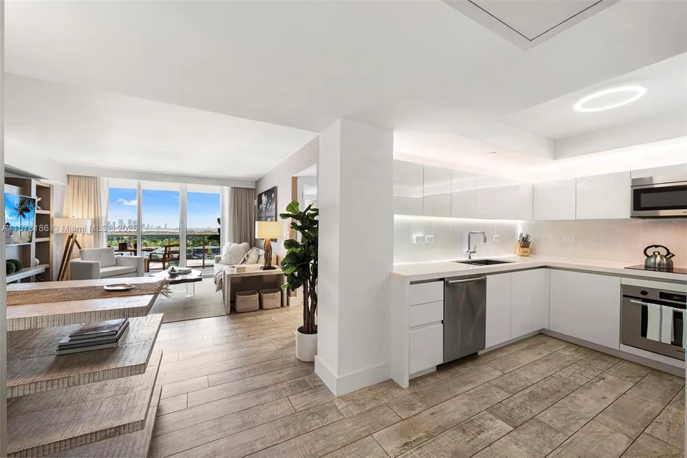 Address Not Shown Miami Beach, FL 33139