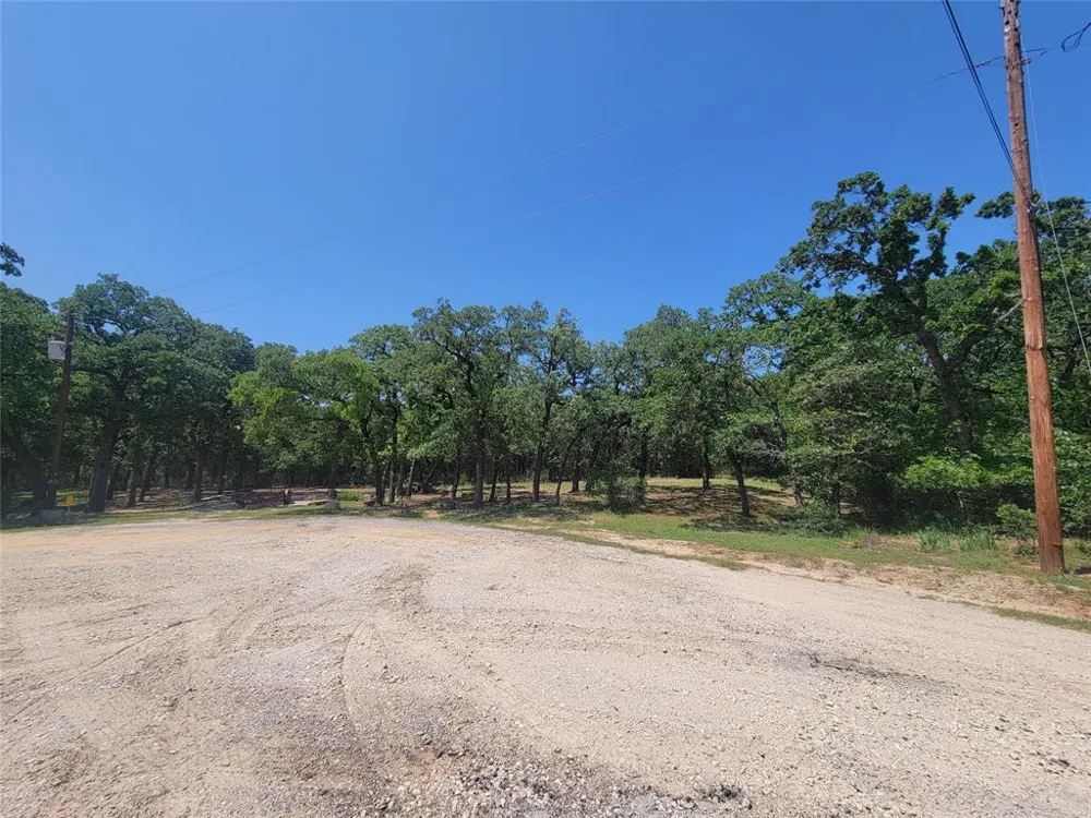 38 Pawnee Trail Nocona, TX 76255