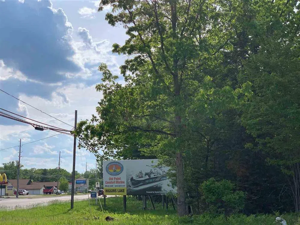 W Houghton Lake Drive Denton Township, MI 48629