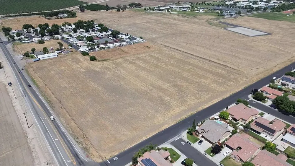 W Lacey Hanford, CA 93230