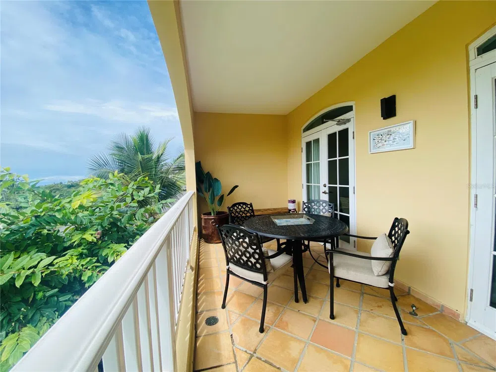 LAS CASITAS VILLAGE 1 1 AVE CONQUISTADOR #5393 Fajardo, PR 00738