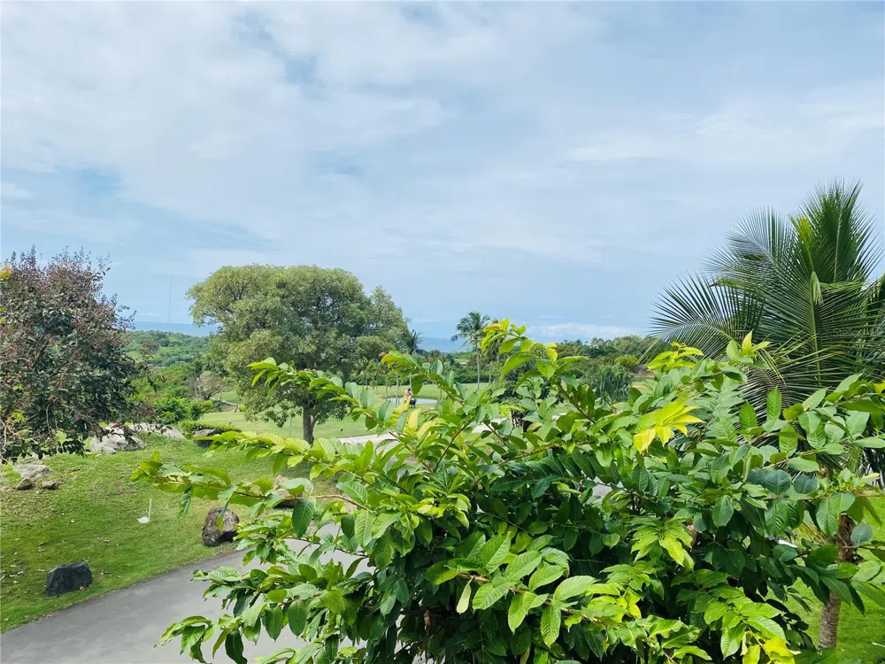LAS CASITAS VILLAGE 1 1 AVE CONQUISTADOR #5393 Fajardo, PR 00738