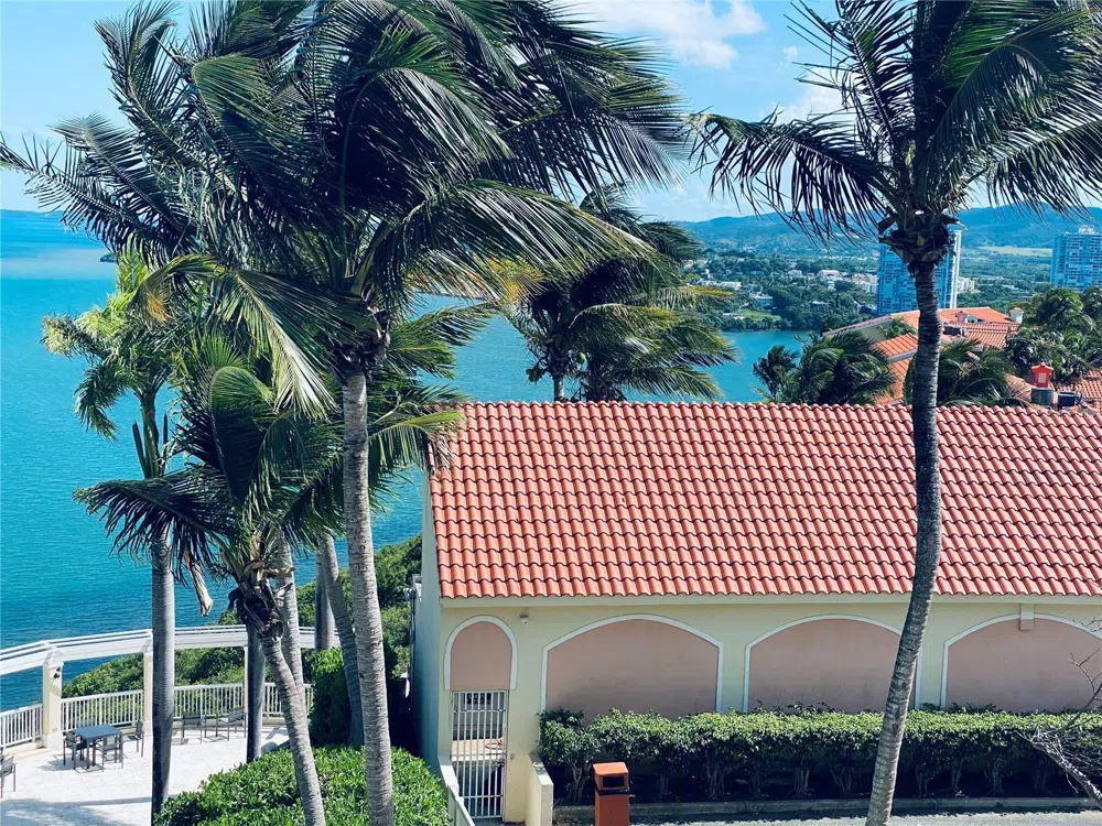 LAS CASITAS VILLAGE 1 1 AVE CONQUISTADOR #5393 Fajardo, PR 00738
