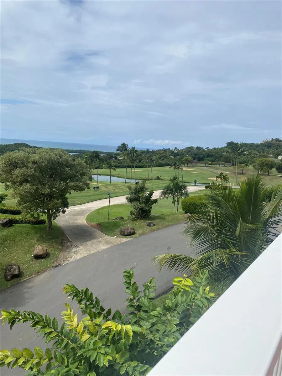 LAS CASITAS VILLAGE 1 1 AVE CONQUISTADOR #5393 Fajardo, PR 00738