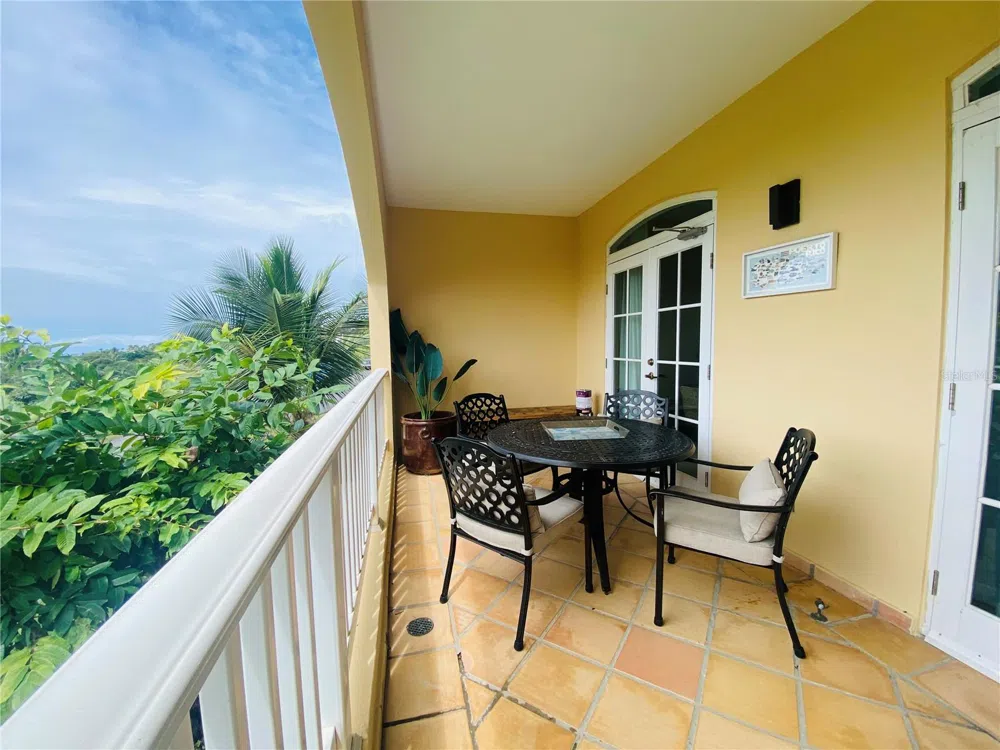 LAS CASITAS VILLAGE 1 1 AVE CONQUISTADOR #5393 Fajardo, PR 00738