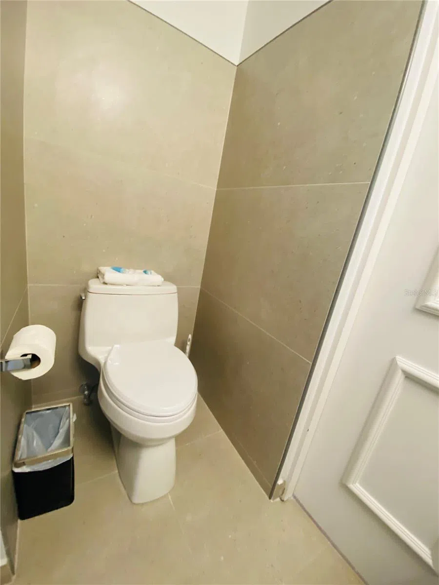 LAS CASITAS VILLAGE 1 1 AVE CONQUISTADOR #5393 Fajardo, PR 00738