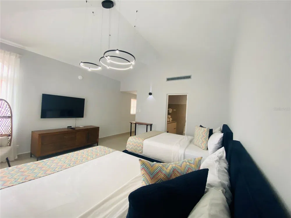 LAS CASITAS VILLAGE 1 1 AVE CONQUISTADOR #5393 Fajardo, PR 00738